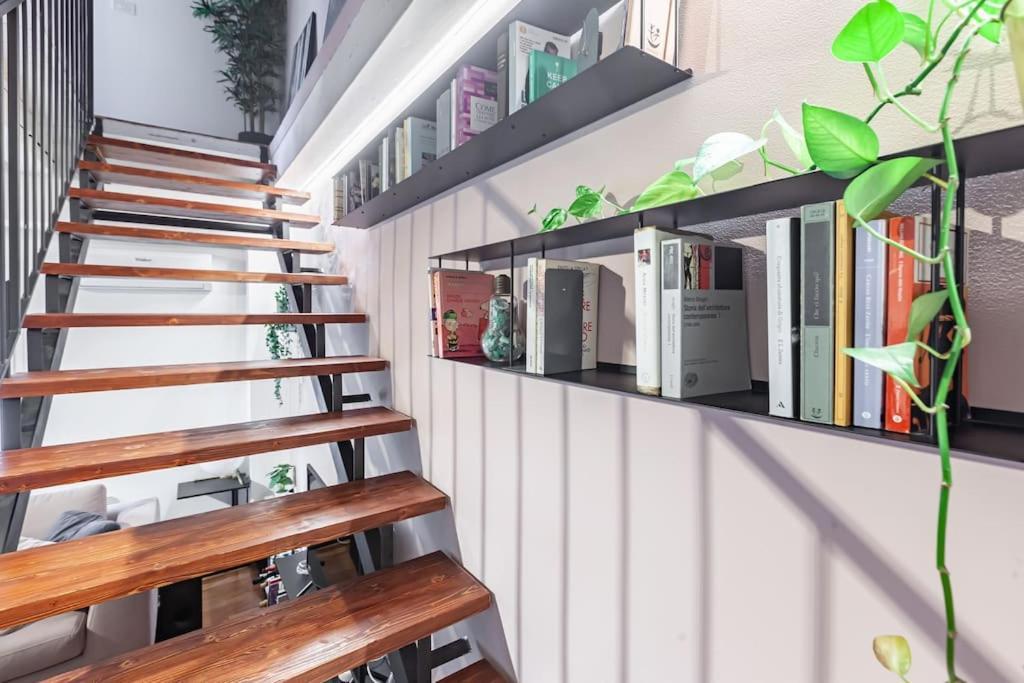 Elegante Loft Su 2 Piani A 5 Minuti Da San Siro Apartment Milan Luaran gambar