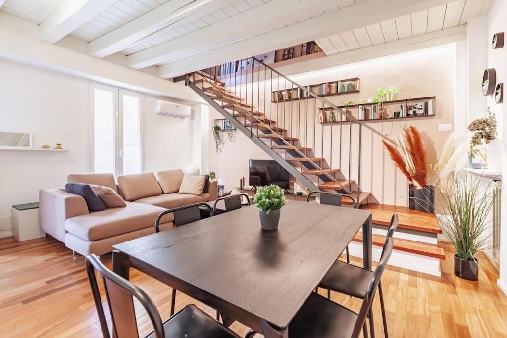 Elegante Loft Su 2 Piani A 5 Minuti Da San Siro Apartment Milan Luaran gambar